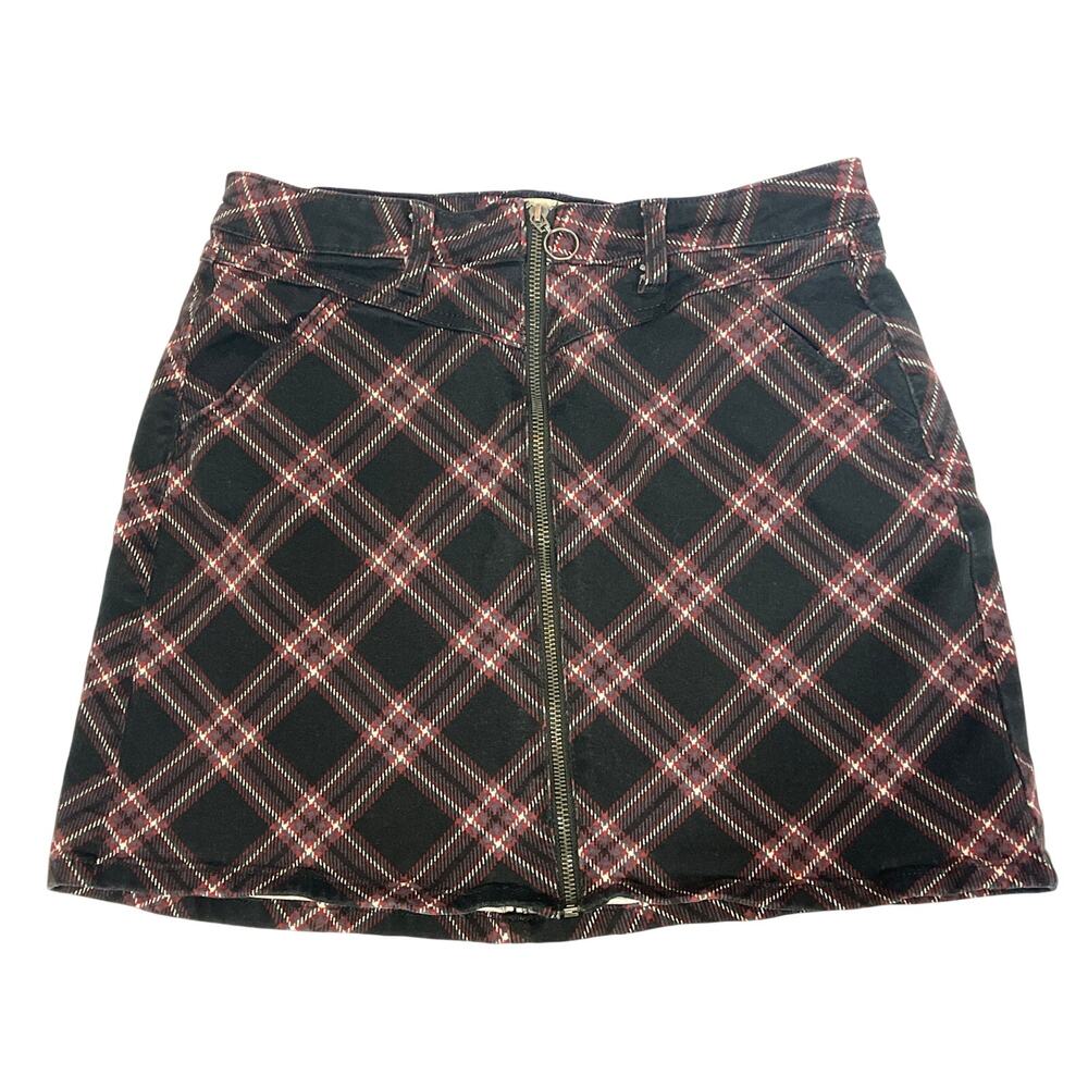Plaid High-Rise Mini Skirt - Black, Red, White - Juniors Size 13/31W Grunge Punk